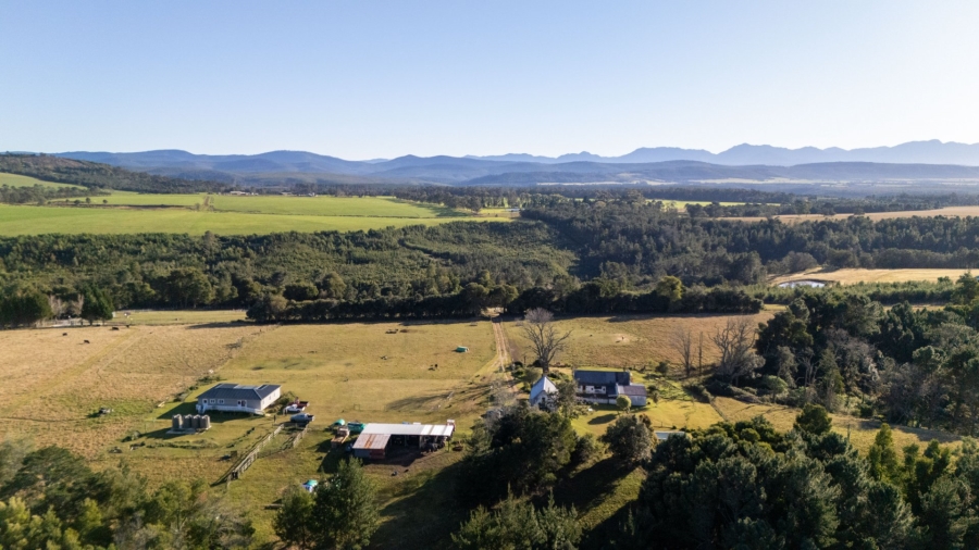 6 Bedroom Property for Sale in Plettenberg Bay Rural Western Cape